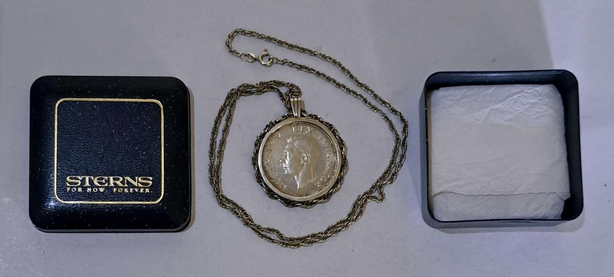 1938 Silver Union of S.A. Halfcrown, Set in A Silver Setting & A 58cms Long Silver Chain.Excellent C