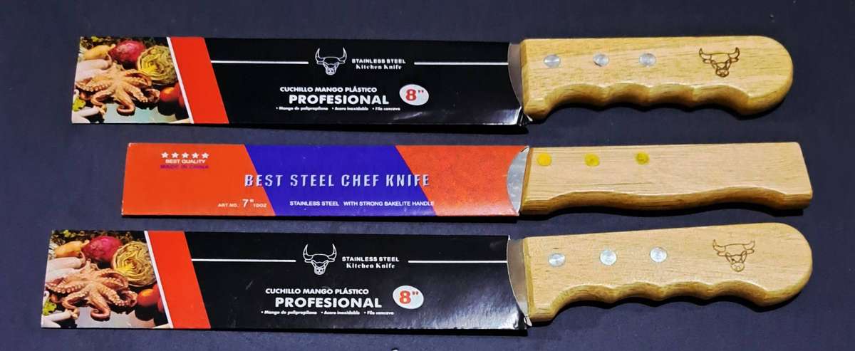 3 Big Knives with wooden Handles  1 Blade 17cm  2 blades 20cm  Knives 32cm New