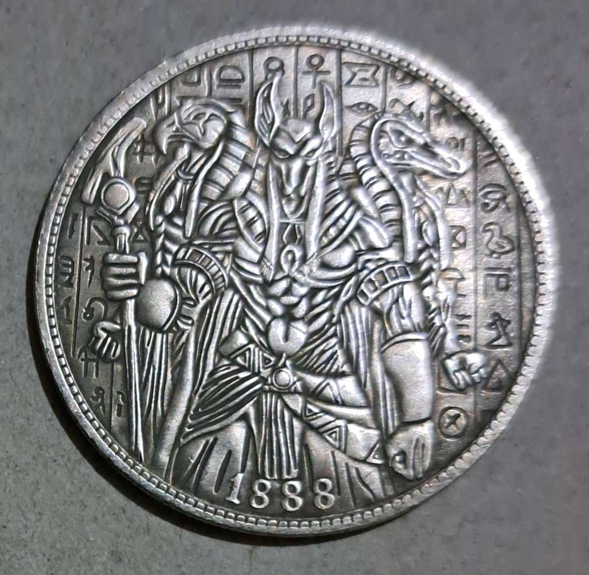 Vintage Anubis Commemorative coin New Crown size coin.