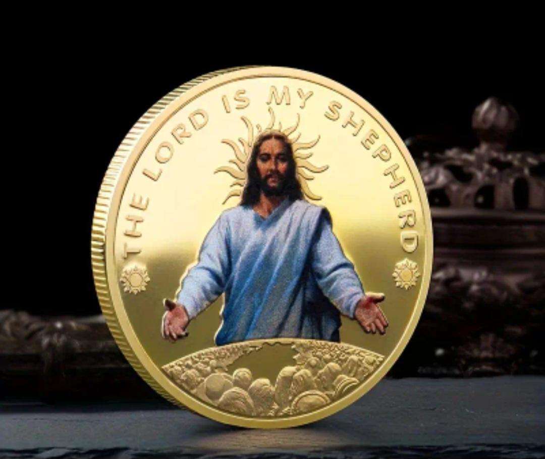 Three Dimensional Relief Coin " The Lord is my Shepherd" New in Capsule "Crown Size Coin "