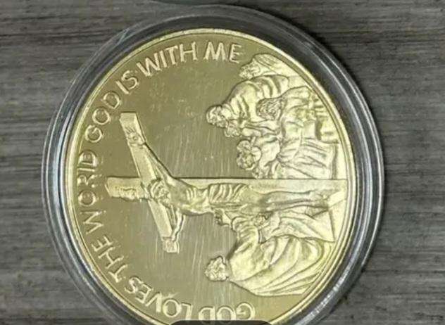 Three Dimensional Relief Coin " The Lord is my Shepherd" New in Capsule "Crown Size Coin "