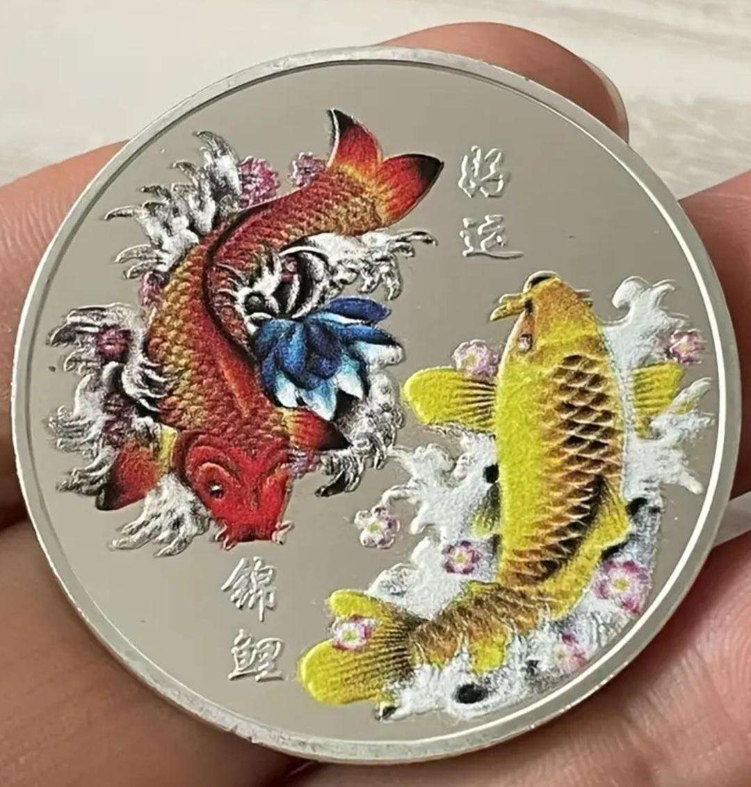 Silver Plated Lucky Koi Fish Coin New in Capsule 40mm