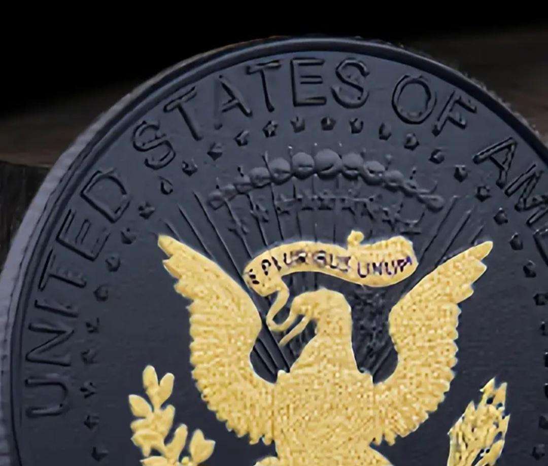 2022 Kennedy's Half Dollar Commemorative Coin. 40mm in Capsule."B"