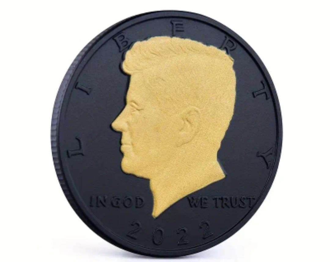 2022 Kennedy's Half Dollar Commemorative Coin. 40mm in Capsule."B"