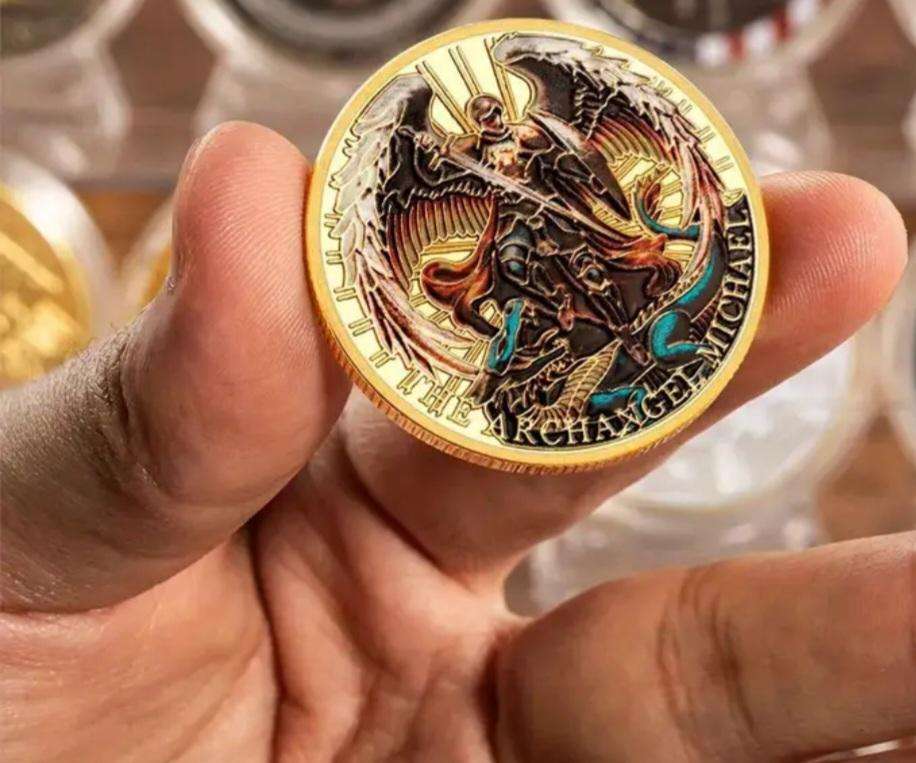 The Archangel Michael "Psalm 91:10-11 Religious Commemorative Coin. New in Capsule  40mm