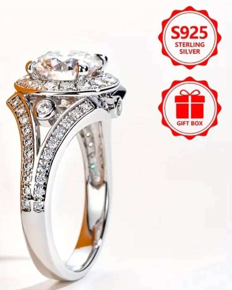 Sterling Silver Women's Ring Luxurious & Elegant Design,Inlaid with Full Brick Pattern.Size 8 in Box