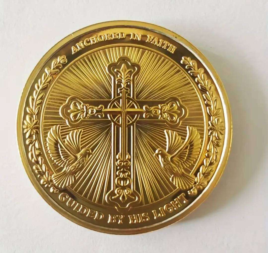 " Founded in Christ" Religious Coin  " New in Capsule. 40mm