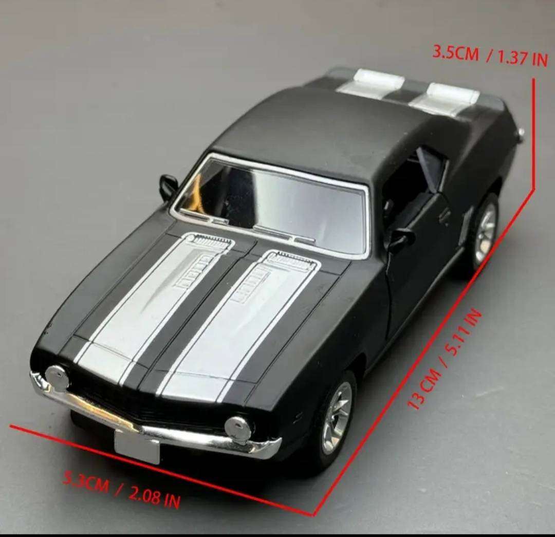 Ford Mustang Die-Cast 1:36 Pull Back Friction Ricing Toy Car. New " Black "