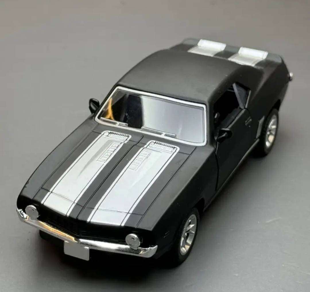Ford Mustang Die-Cast 1:36 Pull Back Friction Ricing Toy Car. New " Black "
