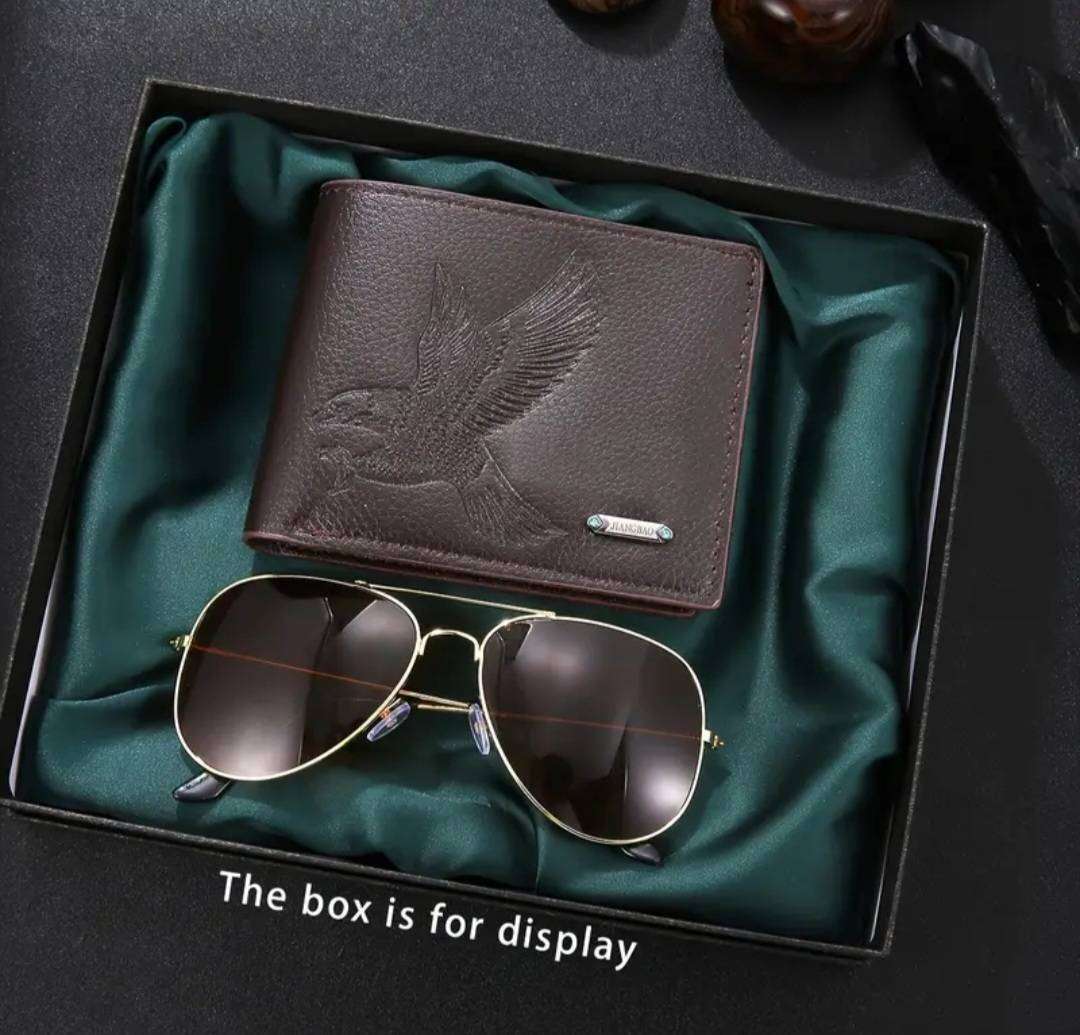 Mens Business Sports Style , Versatile and Novel Men's Wallet & Glasses Set.