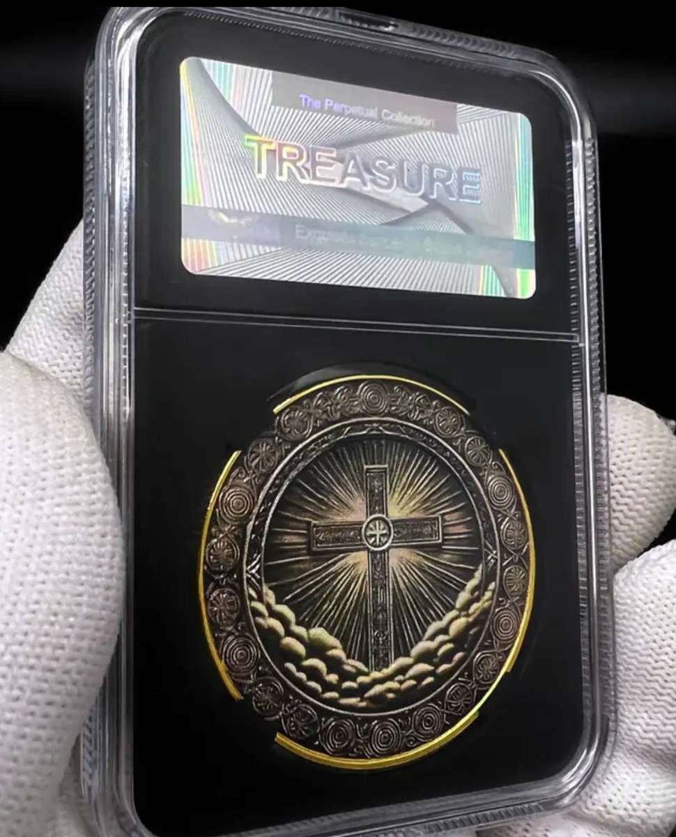 Walking with the Lord 'Limited Edition ' Religious Coin in Protective Case.