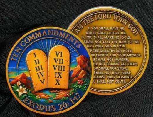 The Ten Commandments Christian Commemorative Coin.New in Capsule