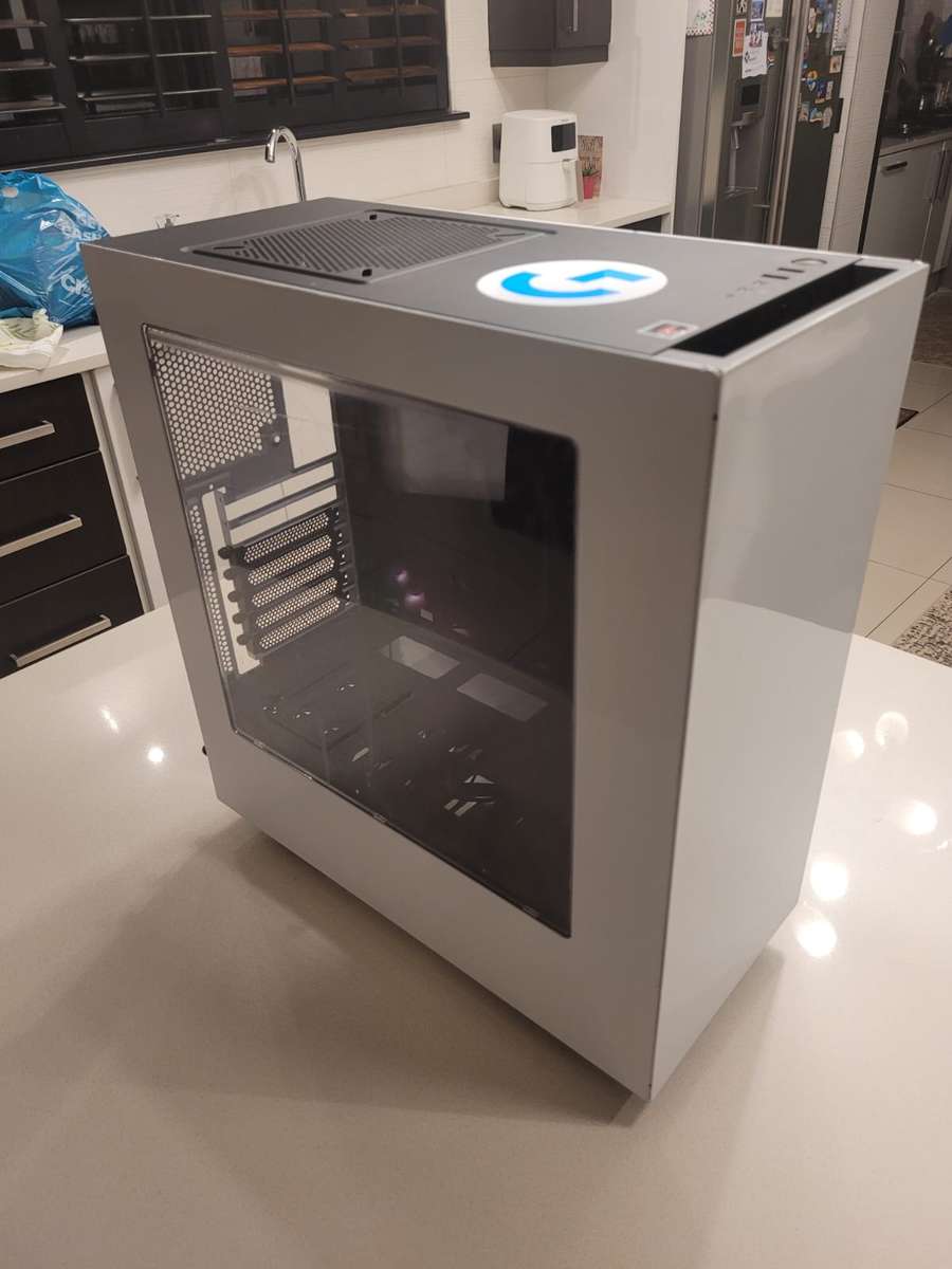 NZXT S340 ATX Mid Tower Case + 2 Fans! Good Condition!