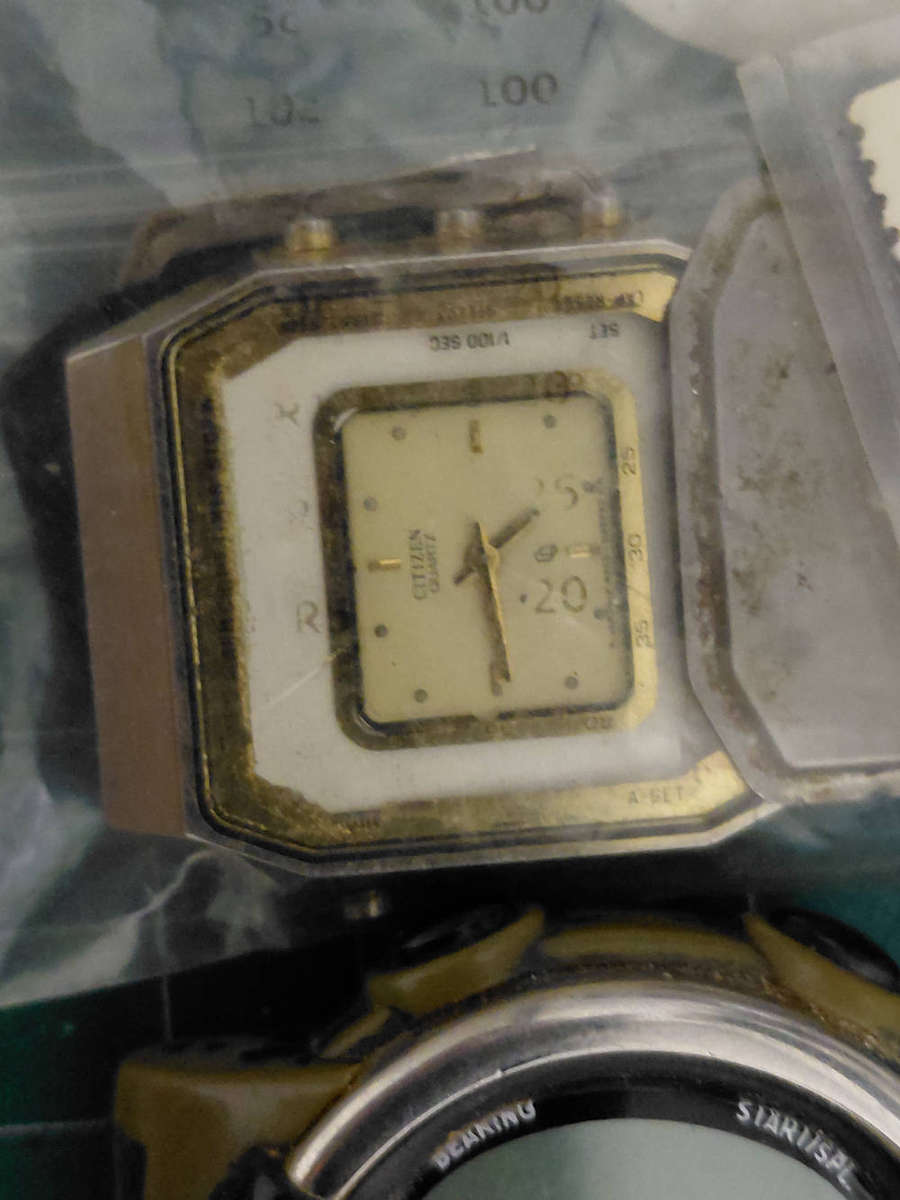 Random vintage watch parts only