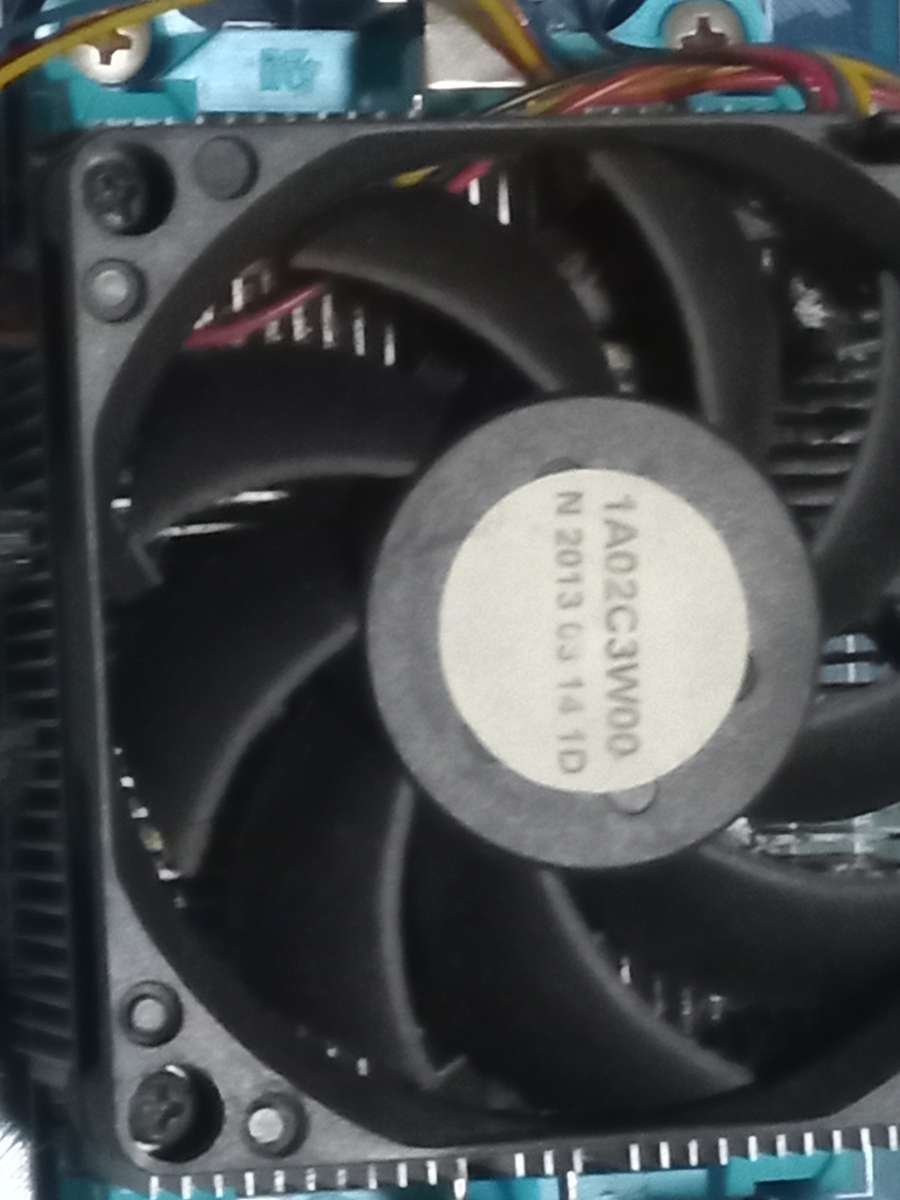 Gigabyte GA-F2A75M-HD2 motherboard