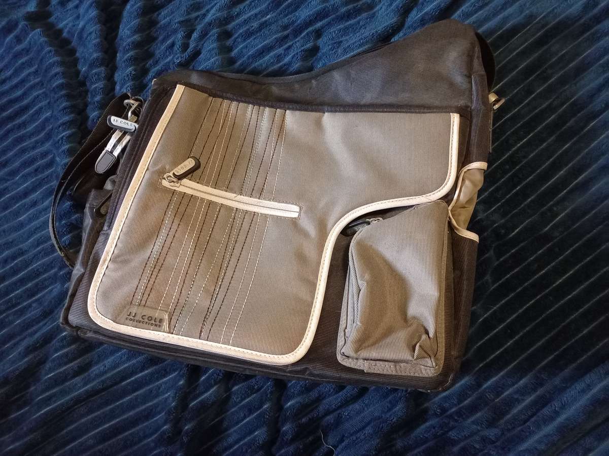 JJ COLE collection women's cross over sling bag