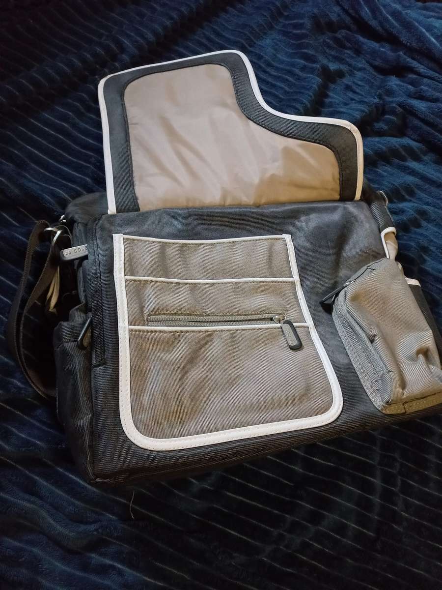 JJ COLE collection women's cross over sling bag