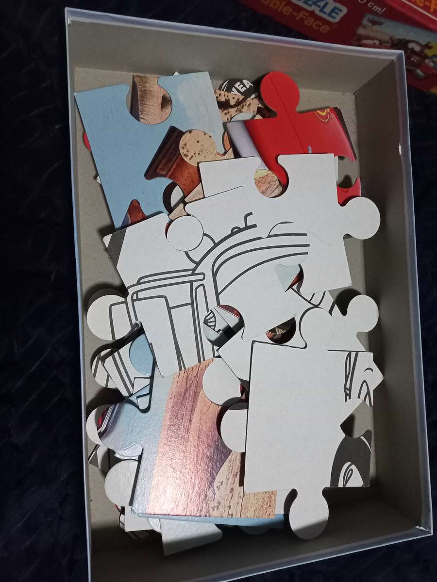 Pixar CARS 2 in 1 puzzle