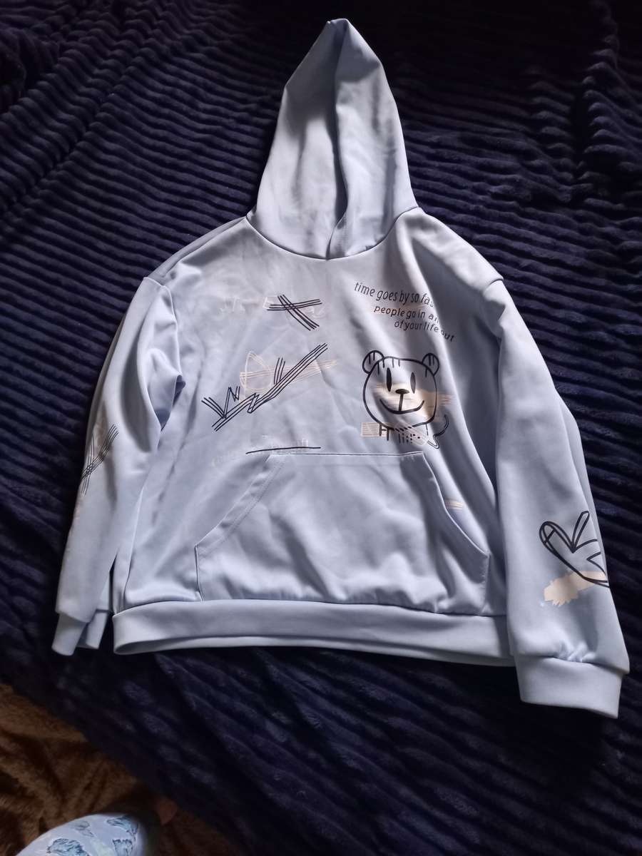 BOYS HOODIE AGE 13 TO 14
