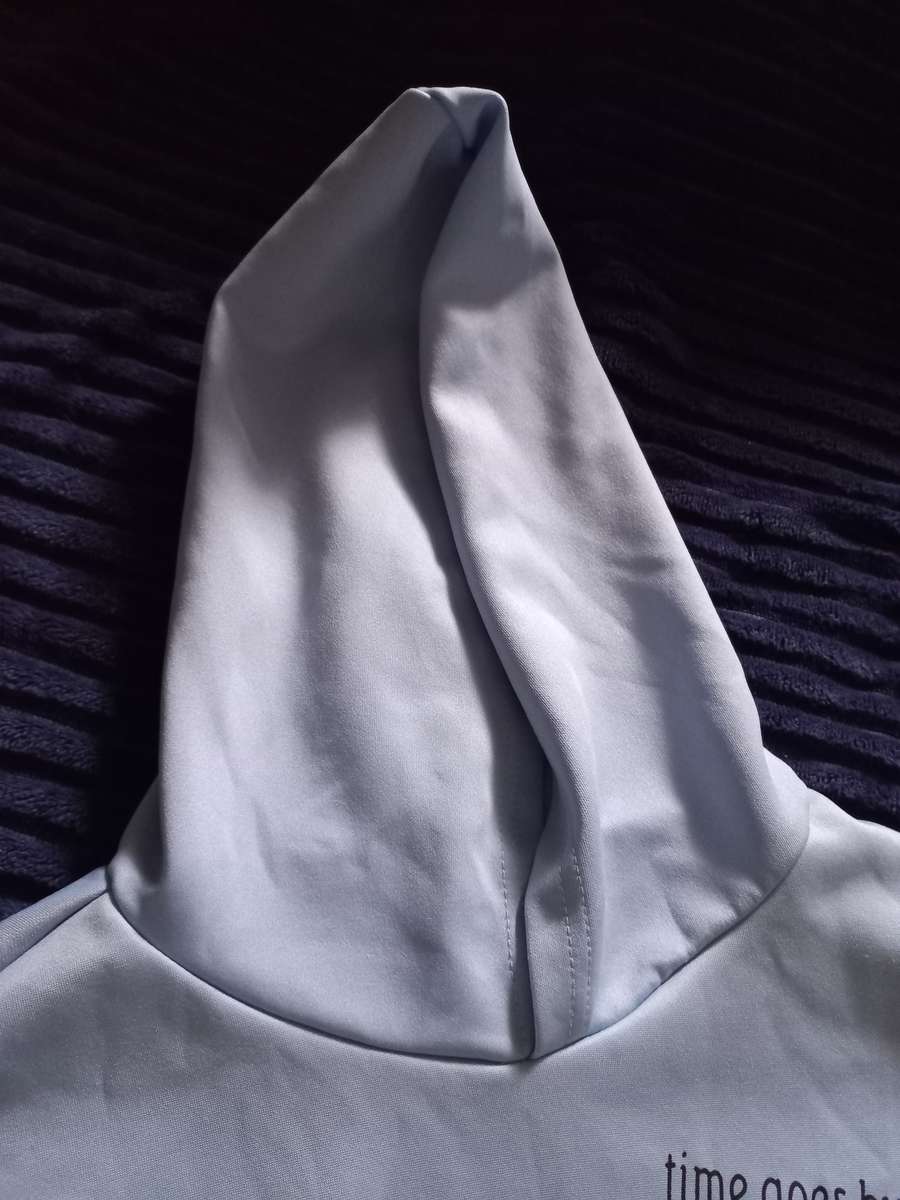 BOYS HOODIE AGE 13 TO 14