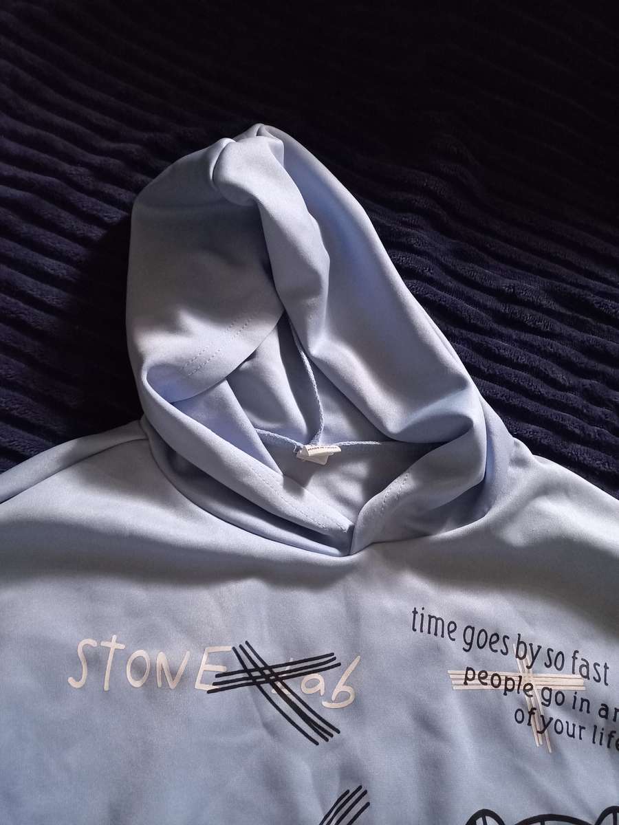 BOYS HOODIE AGE 13 TO 14