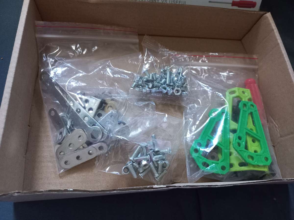 Magical dinosaur metal build and learn