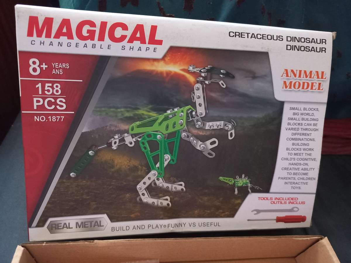 Magical dinosaur metal build and learn