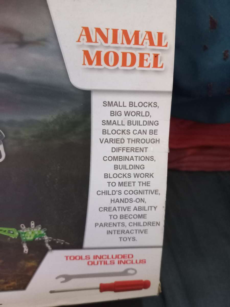 Magical dinosaur metal build and learn