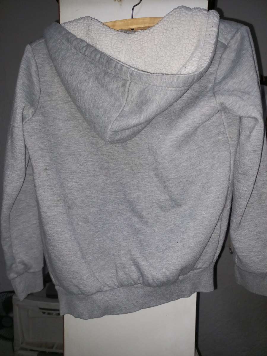 JBR BOYS HOODIE AGE 7 TO 9