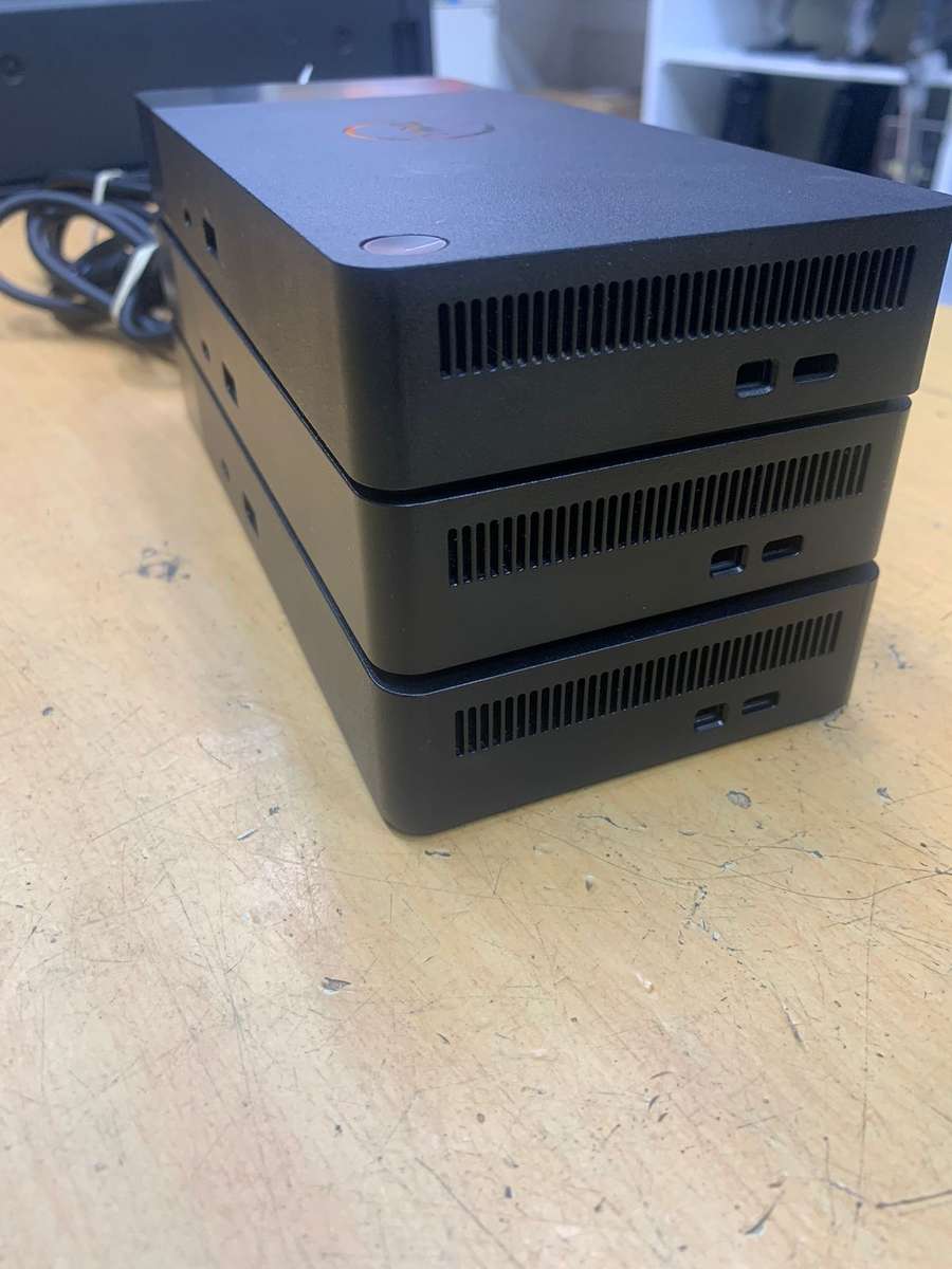 DELL WD19s USB-C DOCK STATION WITH 130W AC ADAPTER