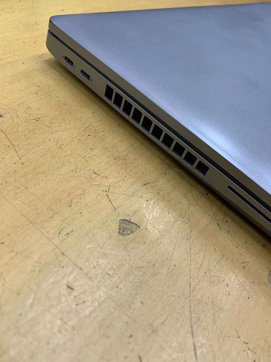 Dell Precision 3571 15.6-inch Core i7-12800H 32GB RAM 512GB SSD Win 11 Pro Mobile Workstation