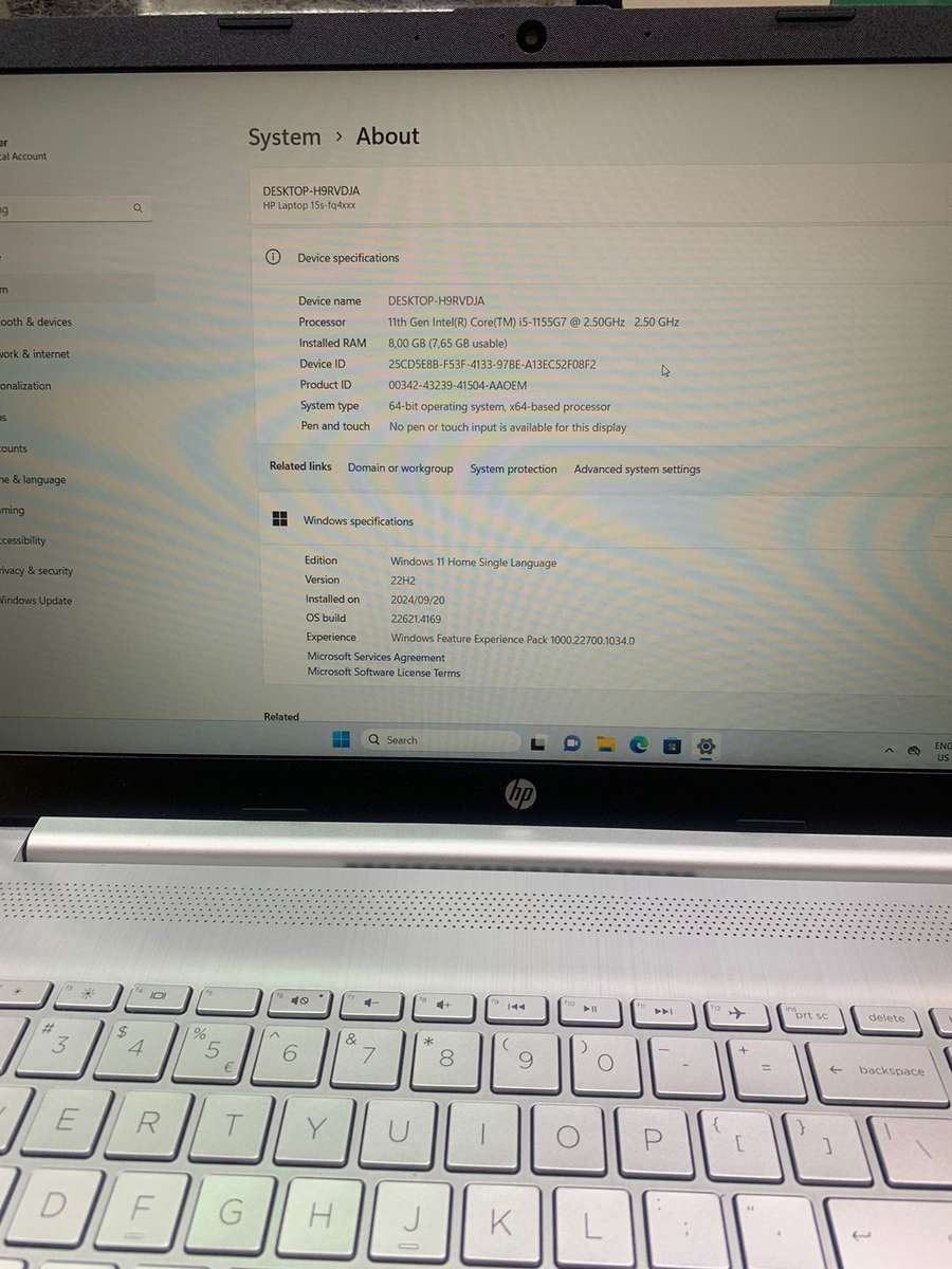 HP 15s Intel Core i5- 1155G7 (11th Gen) 8GB RAM 512GB SSD Window 11 Pro Laptop, Silver