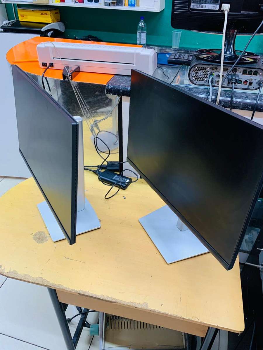 Dell P2425H 24-inch Full HD 5ms IPS Monitor