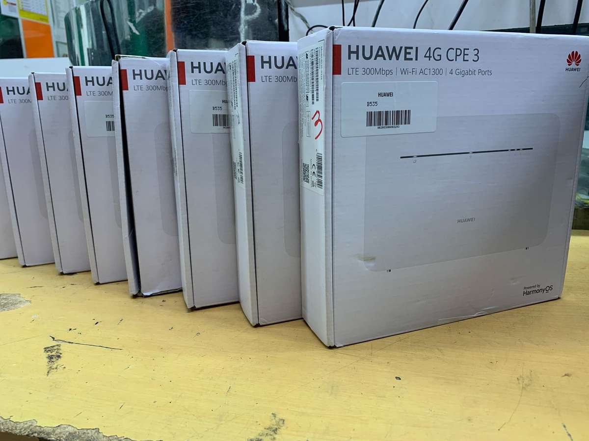 HUAWEL B535 - 932a | 4G CPE 3 ROUTER, LTE 300Mbps | 4 Gigabit Ports | Certified Refurbished