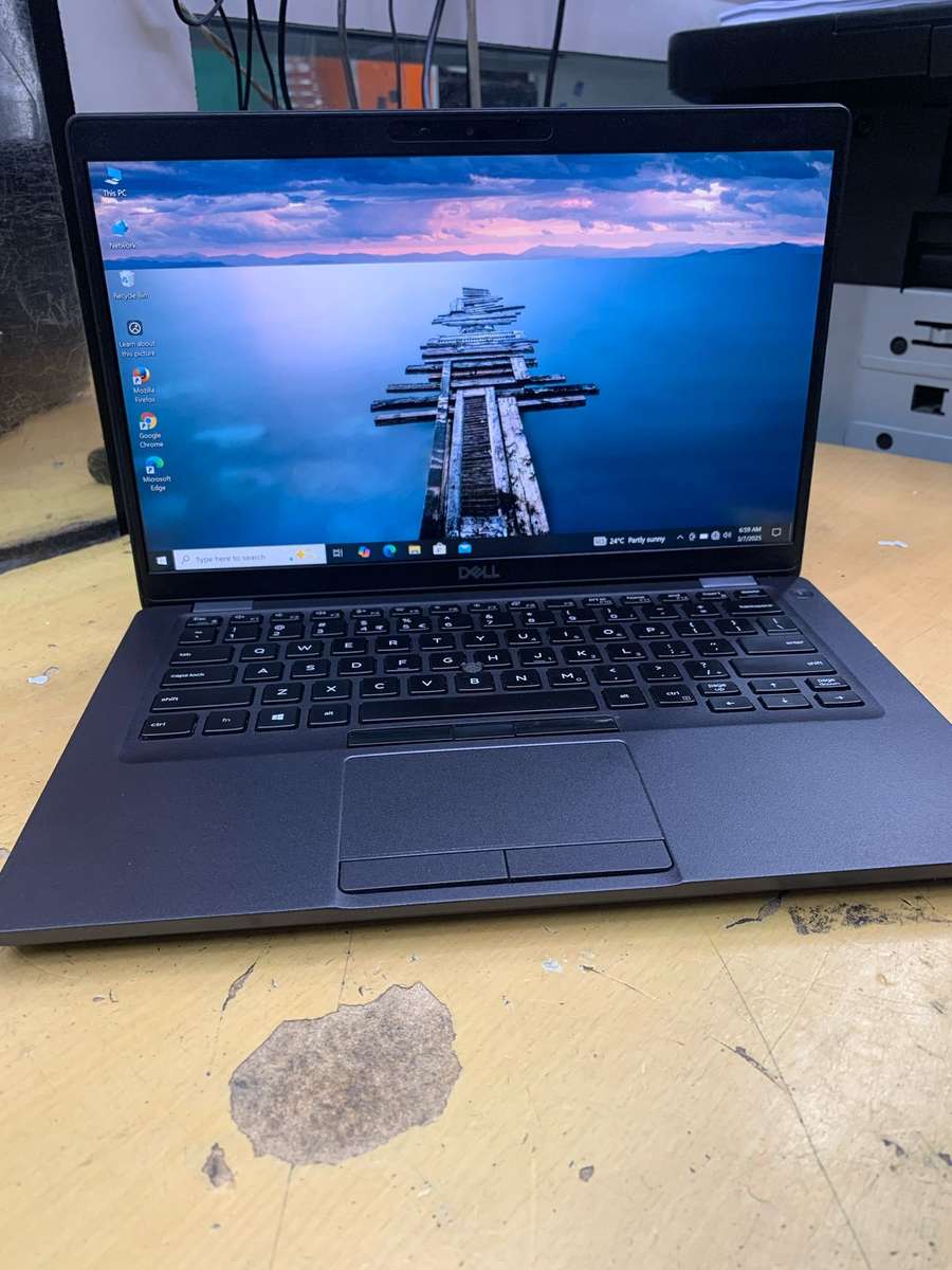 Dell Latitude 5400 Intel i5, 8th Gen Laptop with 16GB Ram| 256Gb SSD + Win 11 | 14" Screen