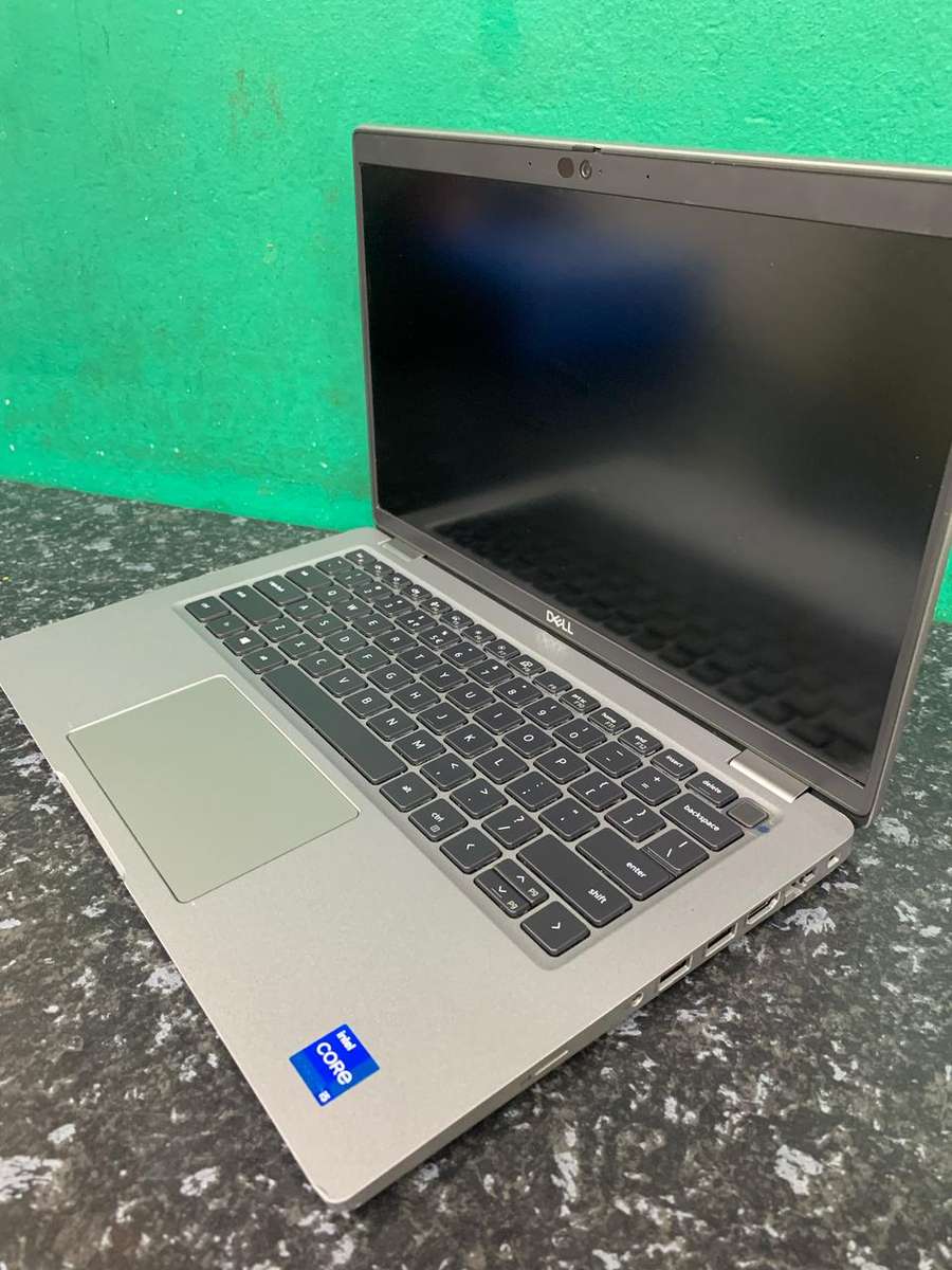 Dell Latitude 5420 14-inch Laptop, Core i5-1145G7, 16GB RAM, 256GB SSD Win 11 Pro