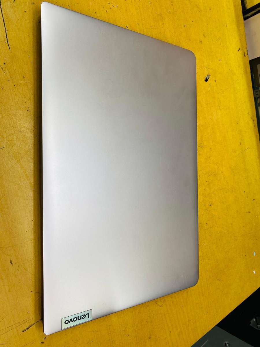 Lenovo IdeaPad 1 | 15.6-inch HD AMD Ryzen 3 - 7320U | 4GB RAM | 256GB SSD Win 11  Laptop