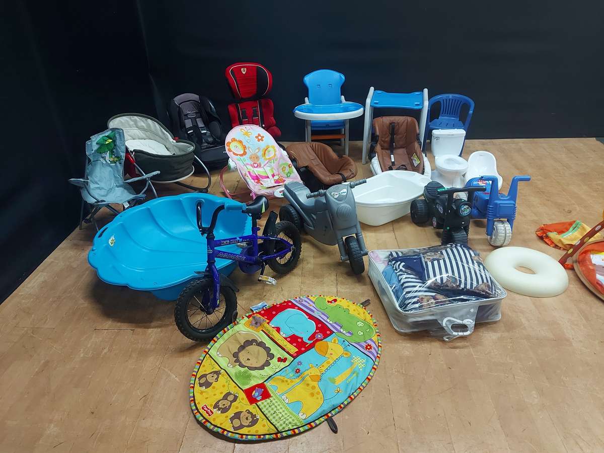 Mother`s Chance for Our Babies, Baby items, One Lot for all, One Bid for all, All items for Babies