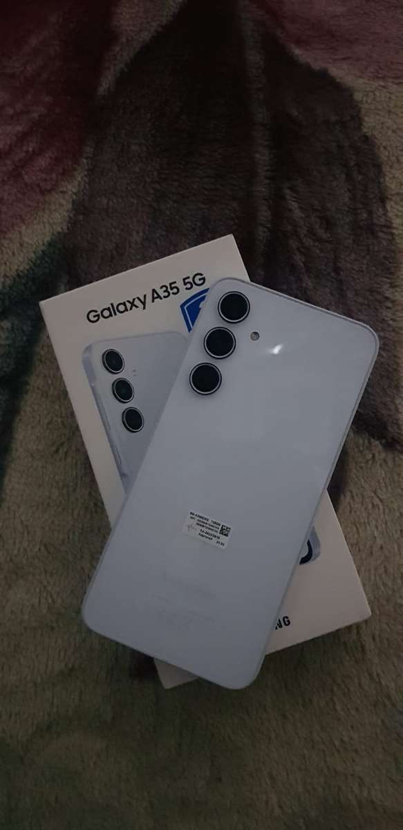 Boxed Samsung A35 5G, Android 14, 6GB Ram, 128GB, Dual Sim, Battery 5000Ahms, All Network unlocked