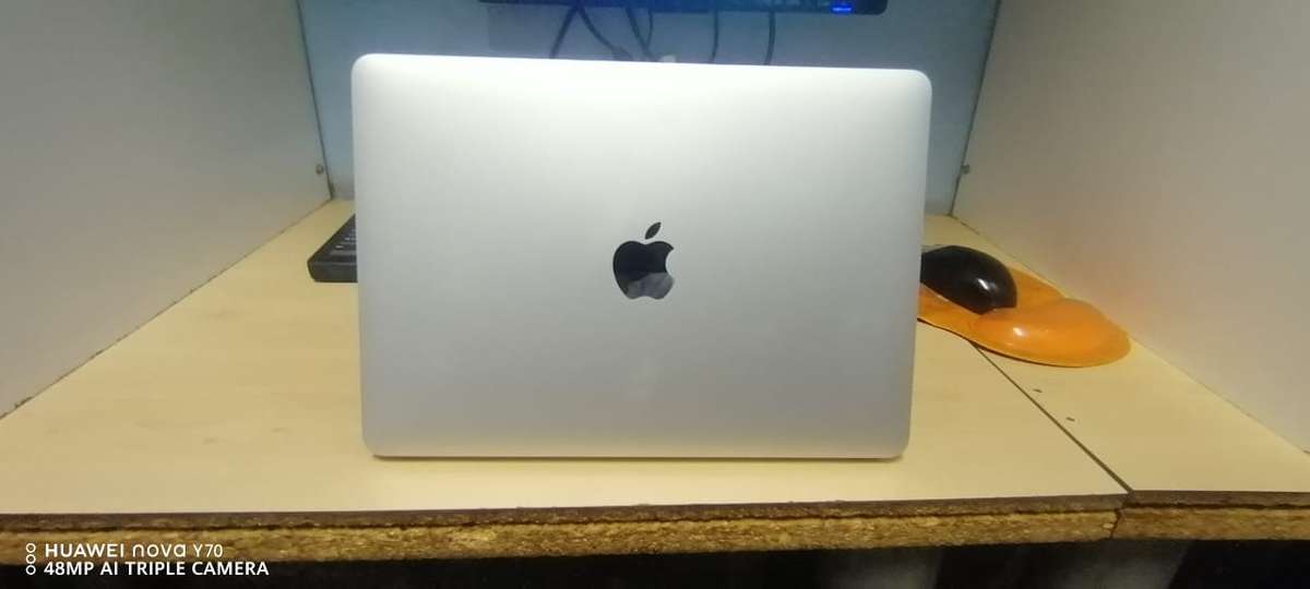 MacBook A1534 12" M3, 8GB, 256GB M.2 SSD, 1.5GB GPU, Ventura 13.7, Battery Last 10 Days, No icloud
