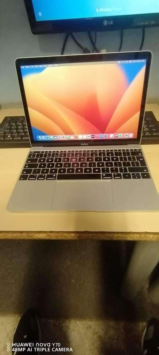 MacBook A1534 12" M3, 8GB, 256GB M.2 SSD, 1.5GB GPU, Ventura 13.7, Battery Last 10 Days, No icloud