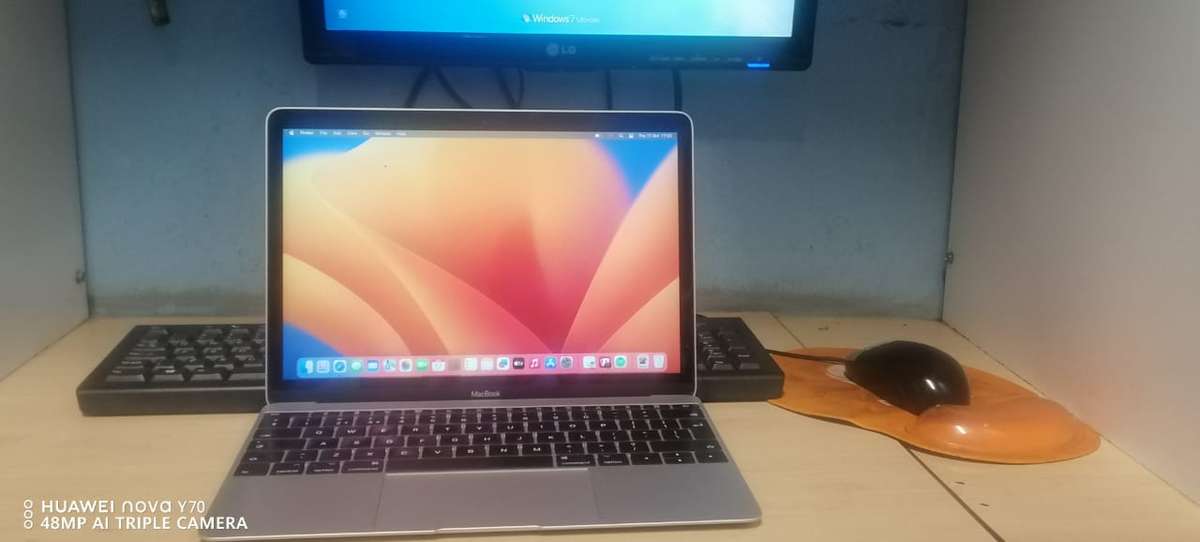 MacBook A1534 12" M3, 8GB, 256GB M.2 SSD, 1.5GB GPU, Ventura 13.7, Battery Last 10 Days, No icloud