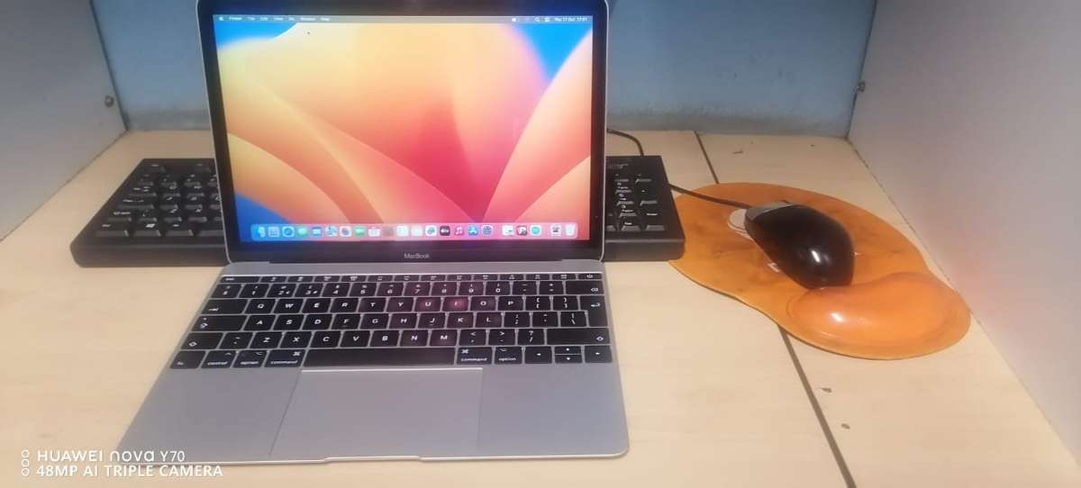 MacBook A1534 12" M3, 8GB, 256GB M.2 SSD, 1.5GB GPU, Ventura 13.7, Battery Last 10 Days, No icloud