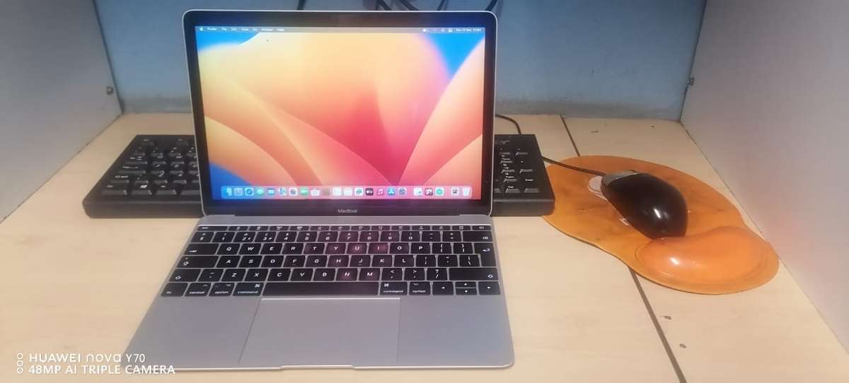 MacBook A1534 12" M3, 8GB, 256GB M.2 SSD, 1.5GB GPU, Ventura 13.7, Battery Last 10 Days, No icloud