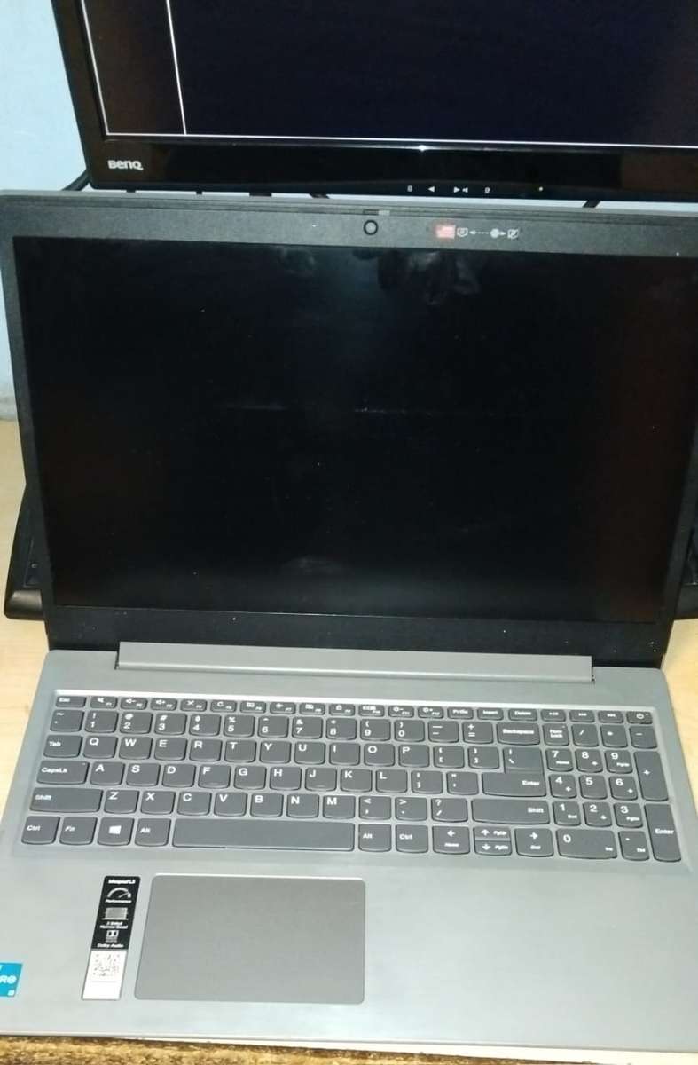 Lenovo, i3 11th Gen, 20GB Ram, 512GB M.2 Nvem, HDMI, Bluetooth, 4G LTE, WI-FI