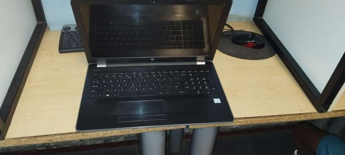 HP 15-bs0xx, i5 7th Gen, 20GB RAM, 512GB M.2 NVMe SSD, DVD Writer