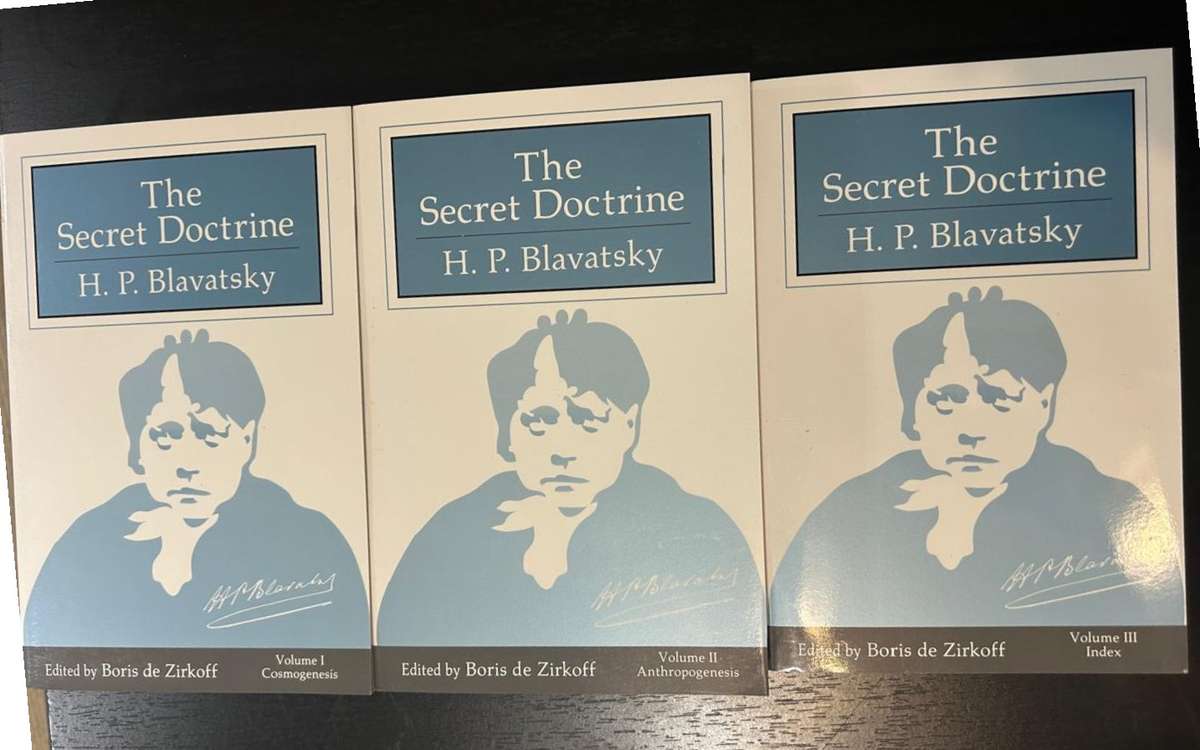 The Secret Doctrine, H. P. Blavatsky 1888 Collected Writings Boxset