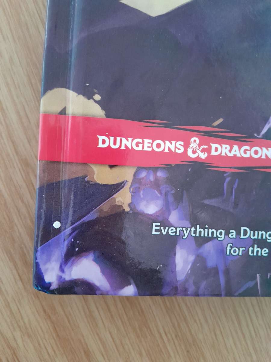 Dungeons & Dragons (D&D) Dungeon Master's Guide