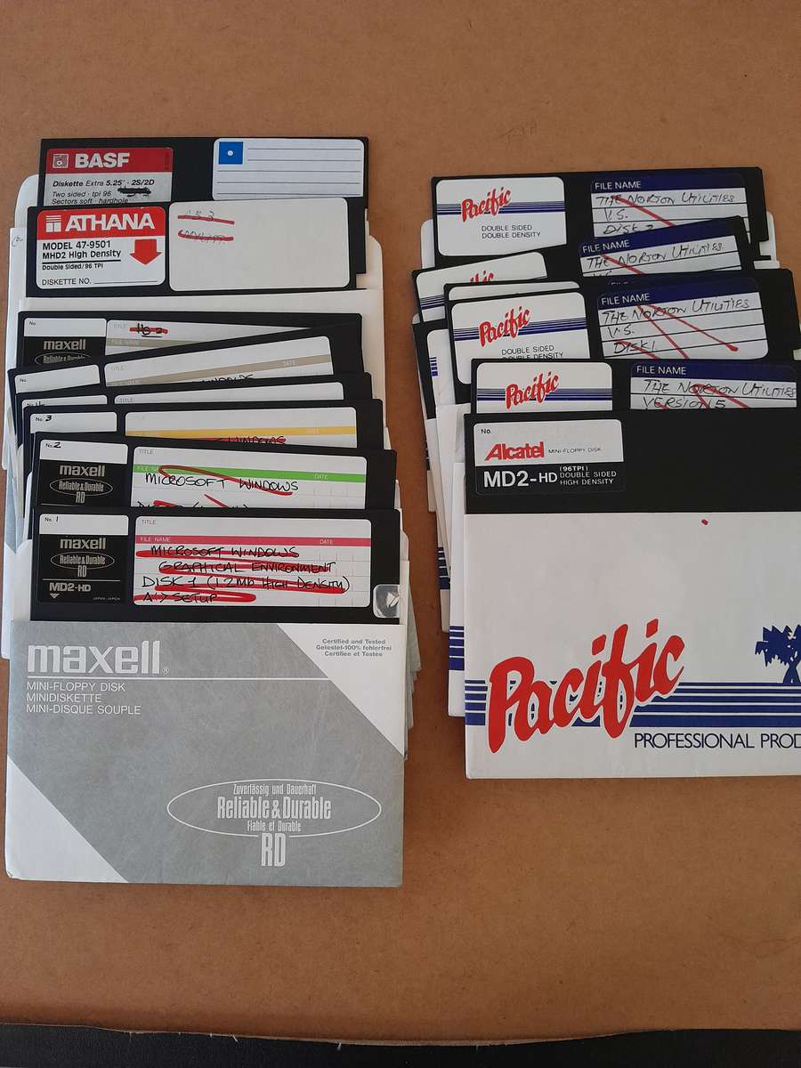 10xBrand New Floppy Discs (Wabash Data Tech & 17xUsed Ones