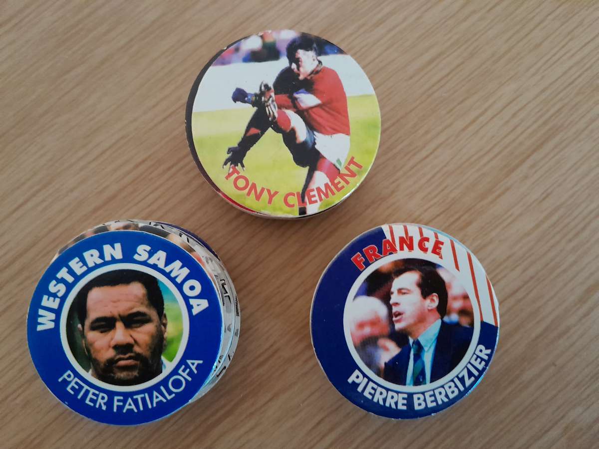 Booked - Vintage 1995 Rugby Slama tazo slammers V4